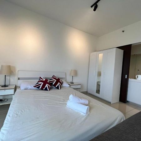 Francesco Suite - Trefoil Setia Alam-Near Setia City Mall & Setia Convention Centre Bagian luar foto